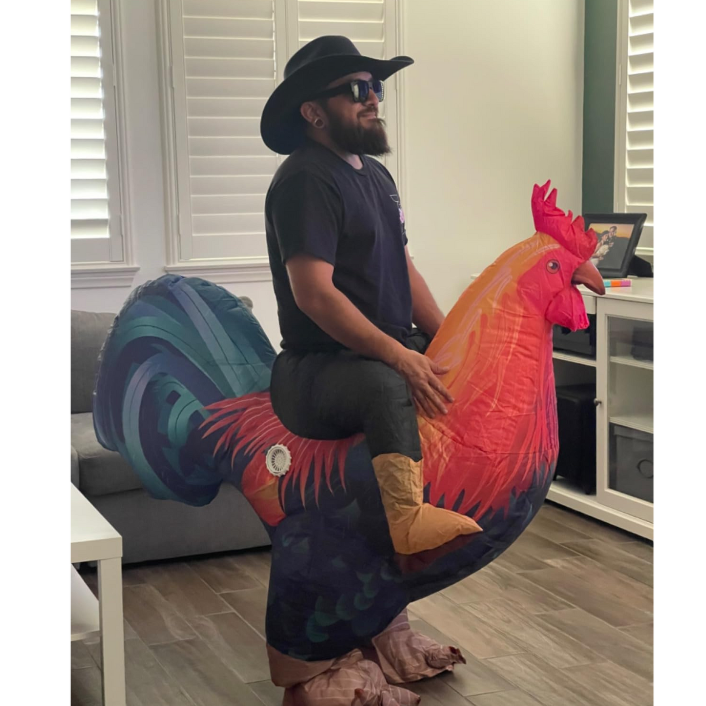 The Giant Party Rooster™